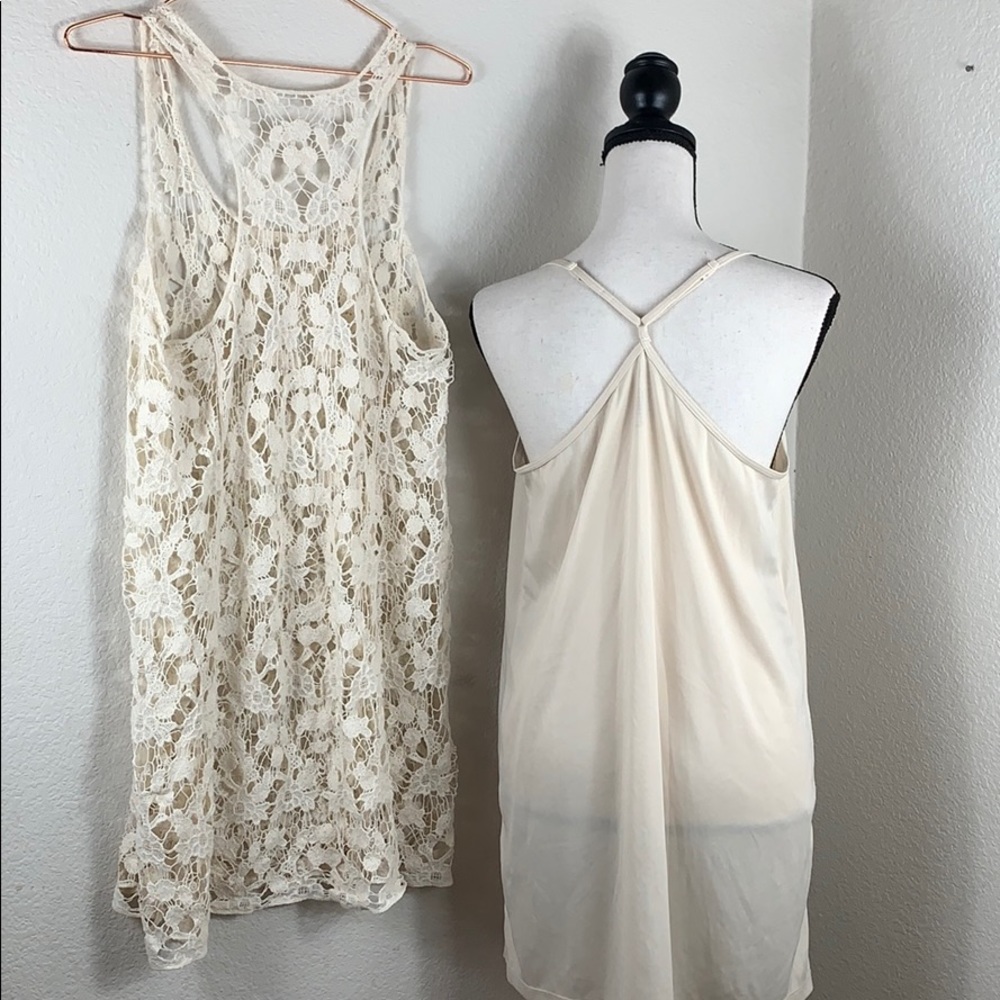 Lauren Conrad sleeveless crochet lace dress - Picture 8 of 10